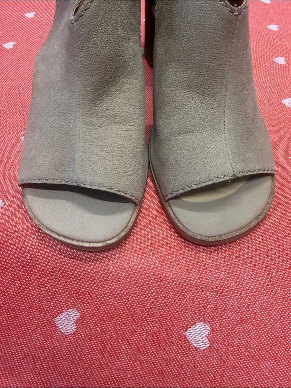 Lucky Brand Taupe Open-Toe Cutout Block Heel Sandals